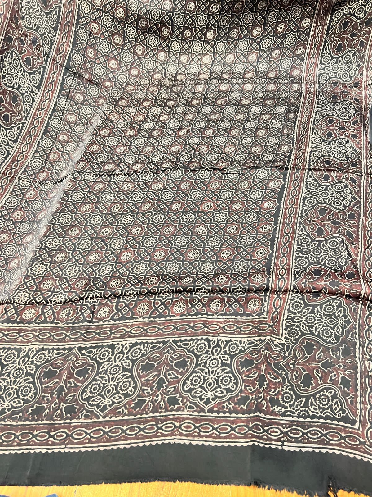 Pure korean charmeuse silk shawl AJDUP024 - Image 2