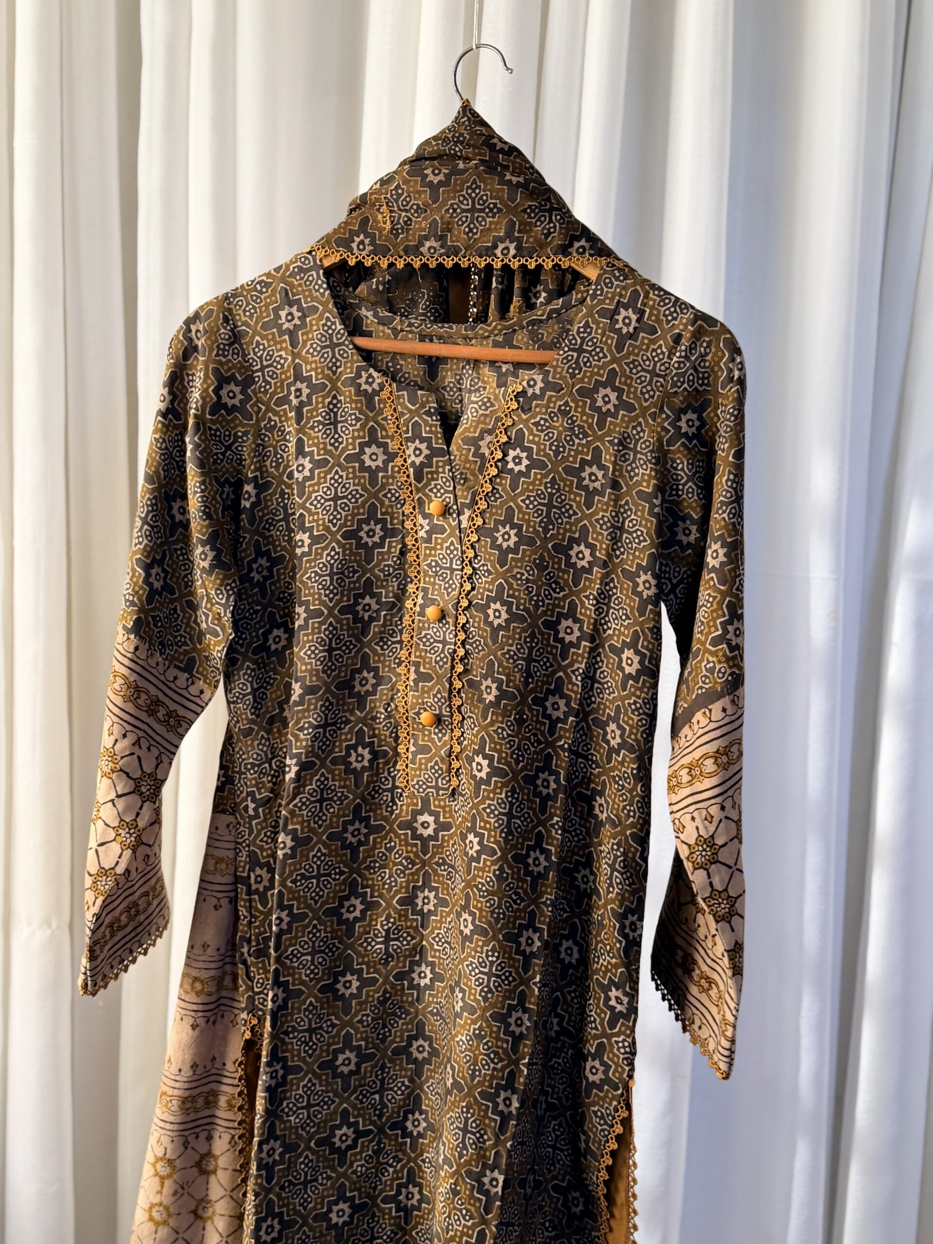 Earthy 3 Piece Suit – SC-109 Summer Couture 2026 - Image 3