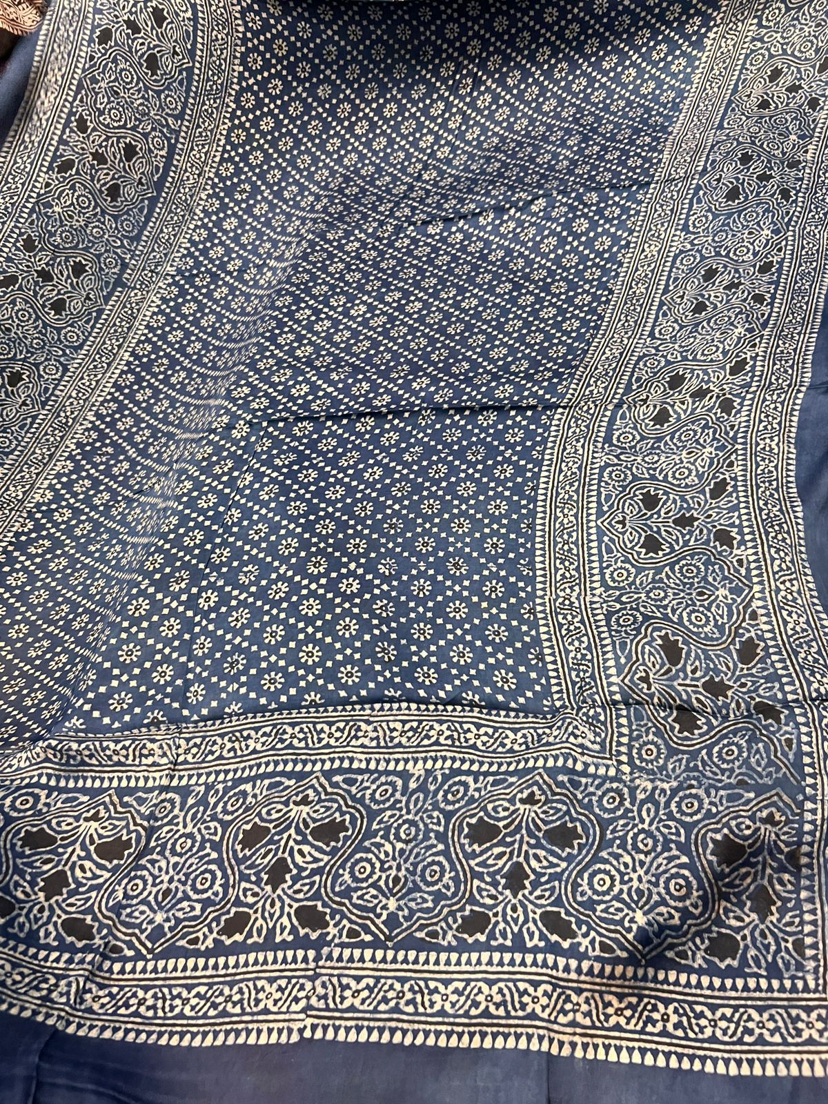 Pure korean charmeuse silk shawl AJDUP25 - Image 2