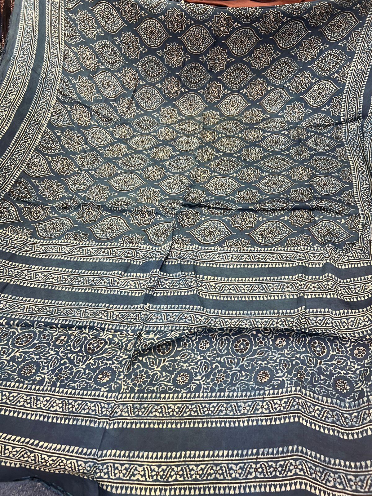Pure korean charmeuse silk shawl AJDUP034 - Image 2