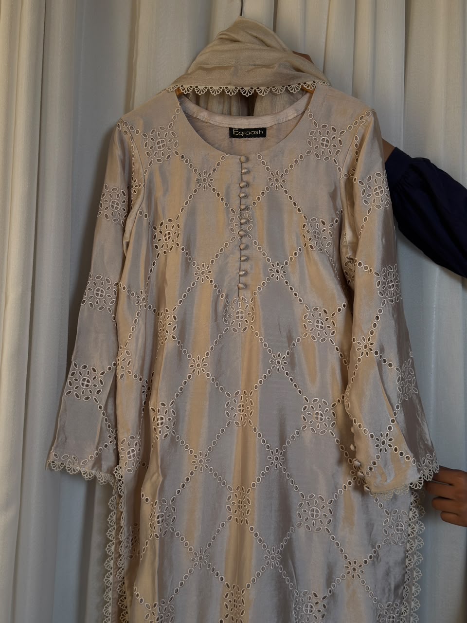 Ivory Pure Sheesha Silk Semi Formal 3-Piece Suit - Image 2